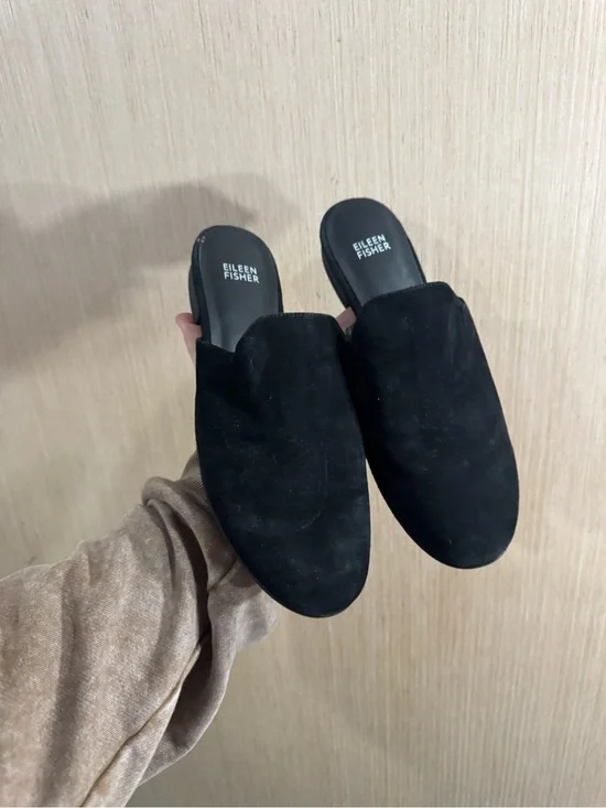 Women Eileen Fisher Black Real Leather Suede Small Heeled Slip-On Flat Size 8.5
