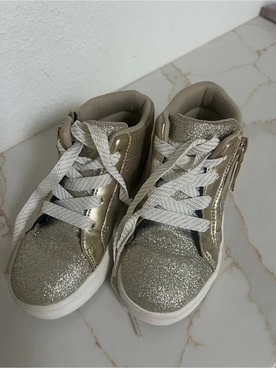 OshKosh B'gosh Kids Glitter High-Top Sneakers in Gold