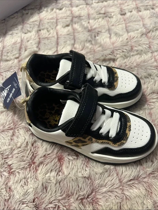 OshKosh B'gosh Black, White & Leopard Accent Kids Sneakers