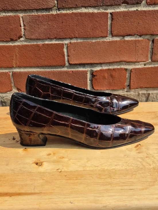 Stuart Weitzman 10 3A Bentley Croc Heel Vintage