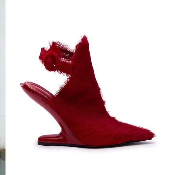 Red Fur Slingback Heels - Women's Pointed Toe Fashion Pumps