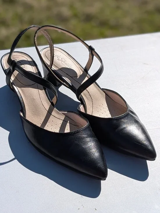 Life Stride Pointed-Toe Sling-Back Pumps | size 9
