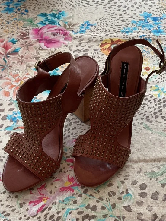 Steven By Steve Madden Carsen Studded Block-Heel Sandals