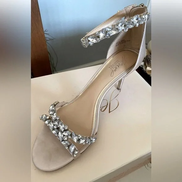 JEWEL BADGLEY MISCHKA Caroline Rhinestone Champagne Ankle Beaded Heels Size 7.5
