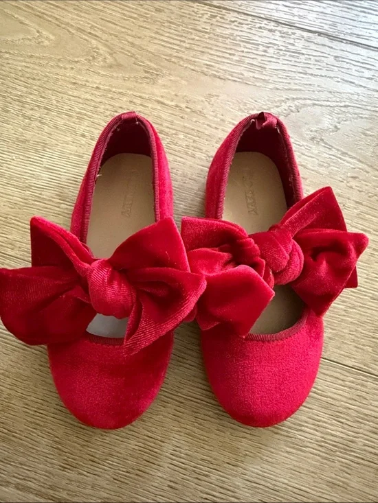 Old Navy Girls Red Velvet Bow Flats
