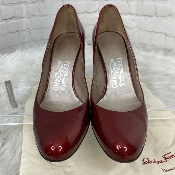 Salvatore Ferragamo Women Red Patent Leather Metallic Pumps Heels Size 9 B Italy