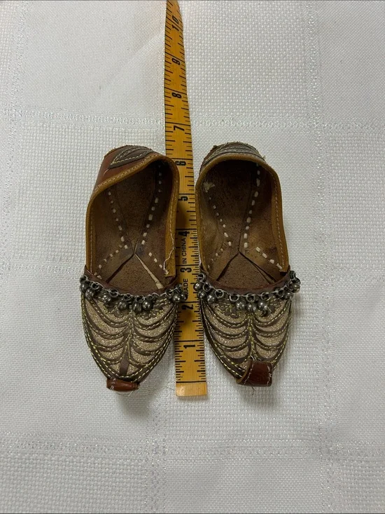 Embellished child Flat Slip-On in Brown and Gold