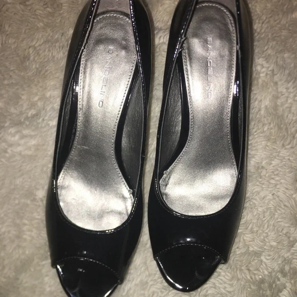 Bandolino Peep Toe platform‎ Pumps