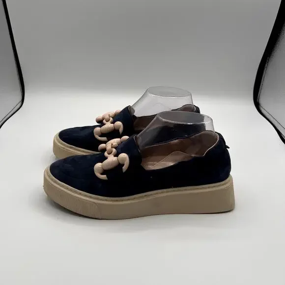 SOFTWAVES Tais Platform Slip-on Chunky Chain Detail Womens Shoes