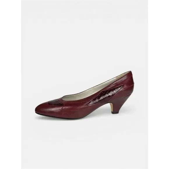 NWOB GALO Italy Classic Leather Burgundy Heels Pumps Shoes size 39 1/2 US 8,5