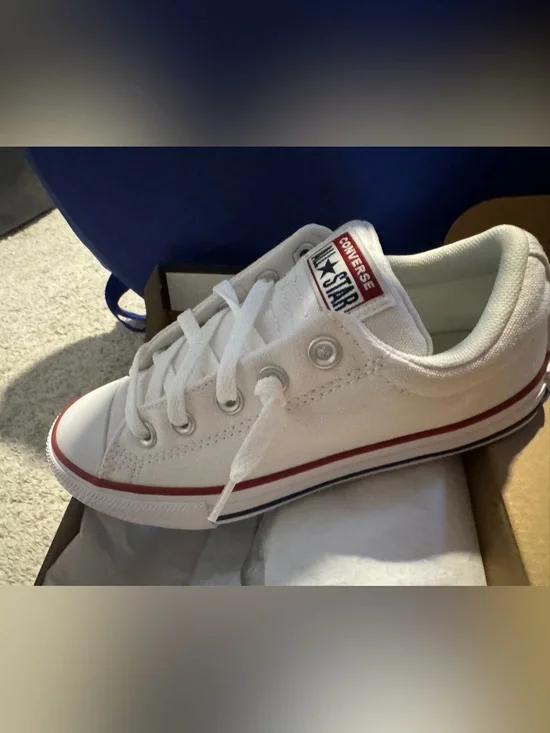 Converse Kids Low Top Sneaker in White with Red & Blue Trim