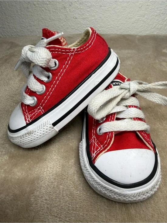 Converse Toddler Chuck Taylor All Star sneakers