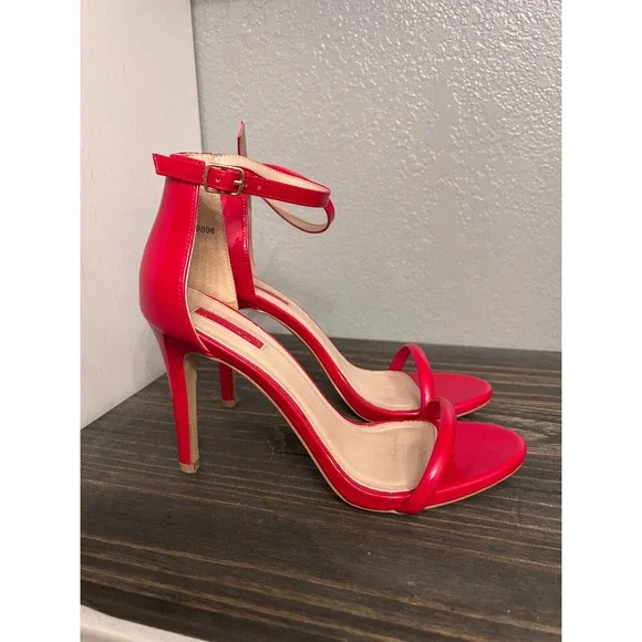 Red Ankle Strap Stiletto Heel‎ Sandals Size 8.5 Sexy Party Date Night