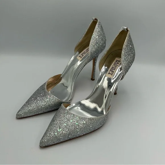 Badgley Mischka Platinum Silver Daisy Heels Pumps Glitter Size 8.5 Shoes