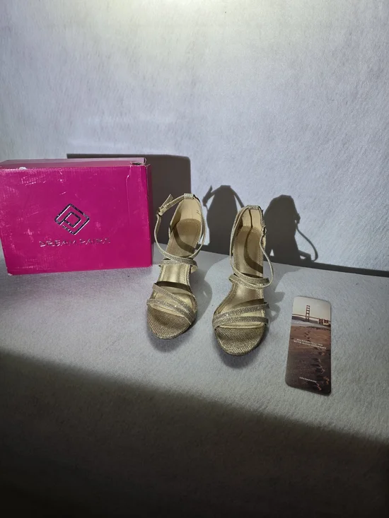 Dream Pairs Gold Glitter Strappy High Heel Sandals Size 7.5