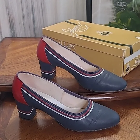 Vintage Johansen Adlib Womens 8.5 classic leather red white blue dress shoes
