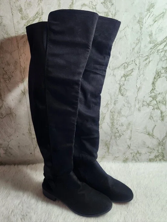 FASHION NOVA THIGH HIGH BOITS