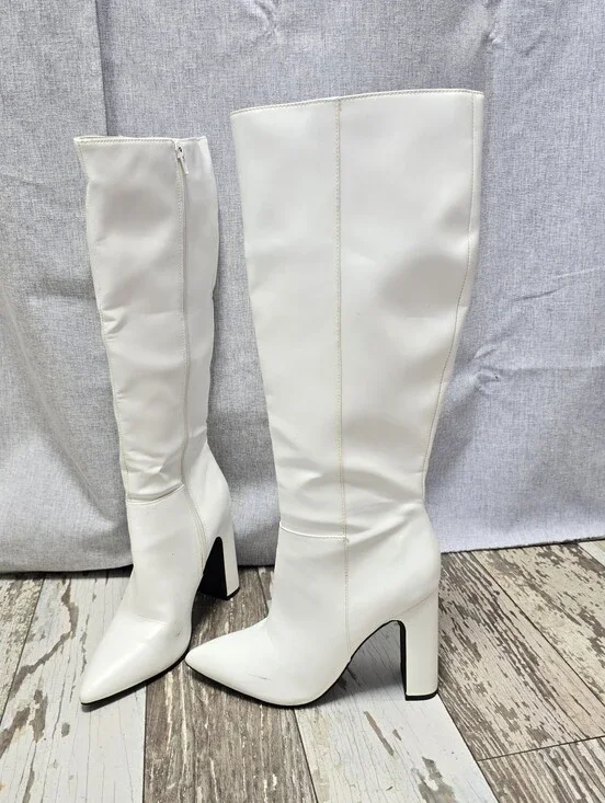 Forever 21 White Knee-High White Boots Pointed Toe Chunkie Block Heel Size 8