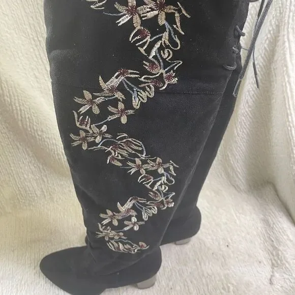 Qupid fabric suede black over the knee  heel boots floral embroidery accent SZ9