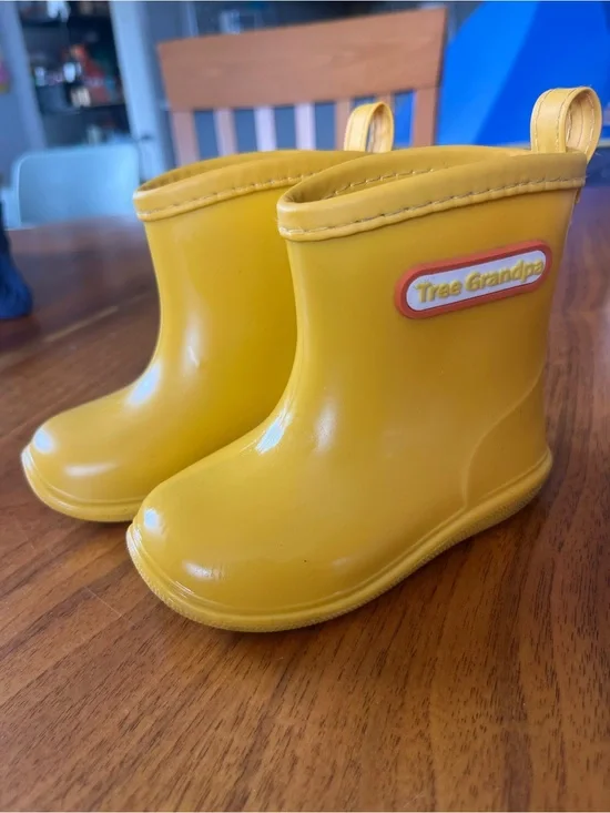 Tree Grandpa Baby Infant Toddler Yellow Rain Boots Size 5