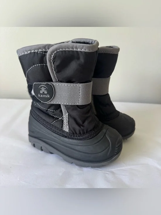 KAMIK Size 6 Toddler Boys Black Fur Lined Winter Pull On Boots