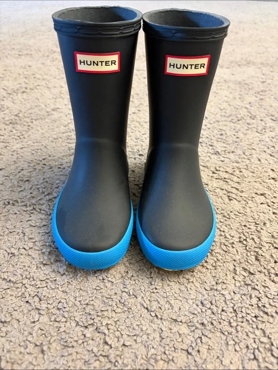 Hunter Kids Black Rain Boots with Bright Blue Soles