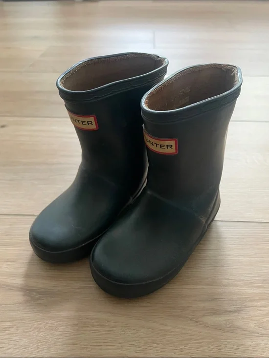 Hunter Baby Black Short Rain Boots, Size 5, Boy or Girl