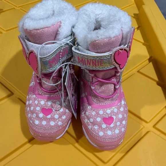 Disney Minnie Mouse Toddler Girls‎ Pink Glitter Light Up Snow Boots Size 6 NEW