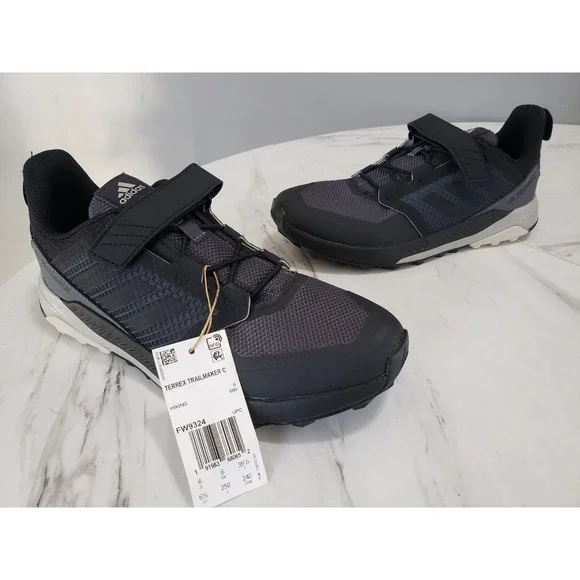 NEW NO BOX SIZE 6.5 adidas Kids Terrex Trailmaker RAIN.RDY Hiking Shoes boy girl