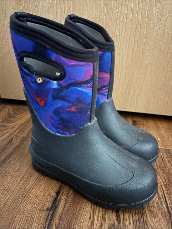 Bogs Kids Snow Boots size 2