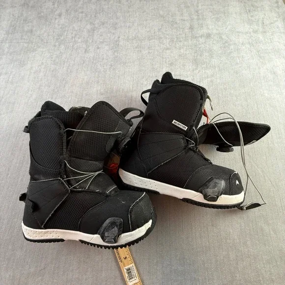 Burton Zipline Step On Kids Snowboard Boots Black Size 6K‎ BOA 20320101