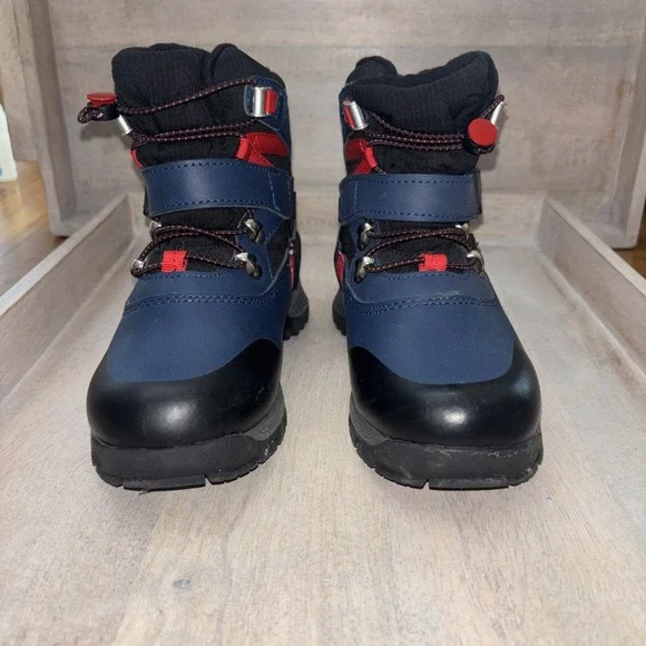 Swiss‎ Tech Boys Size 11 Toddler Hiking Boots 3M Insulated Waterproof/Snow