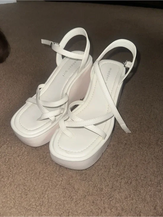 Madden Girl White Platform Crisscross Strap Sandals