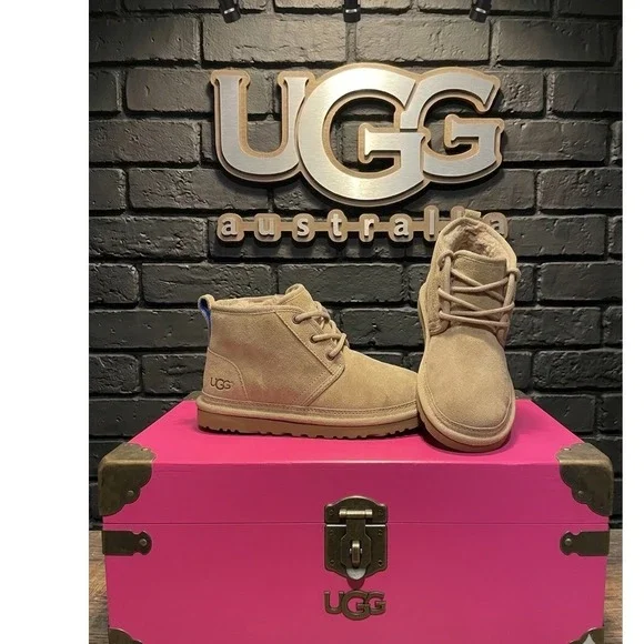 🔥UGG Neumel 🤎🩷🤎Chestnut Suede‎ Lace Up Chukka Boots 3236 Womens 6