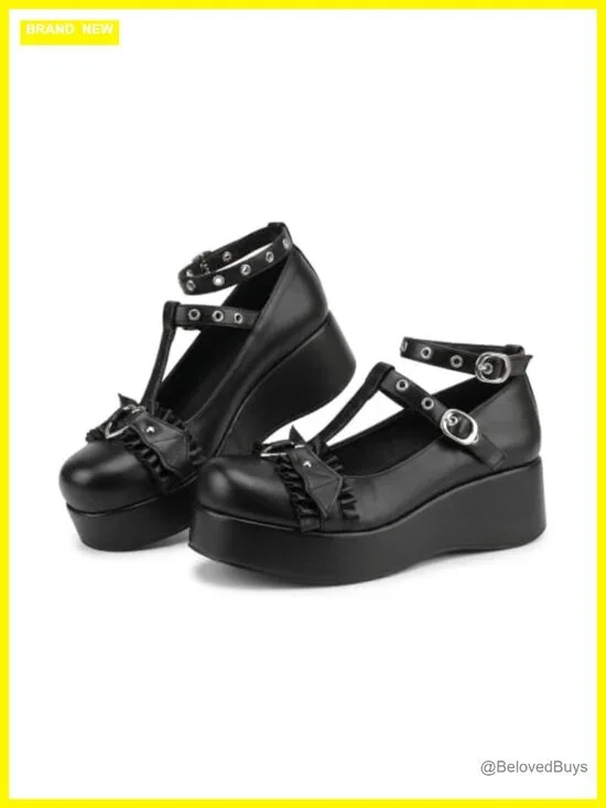 Platform Mary Jane Pumps with Heart Buckle Gothic Chunky Heel Shoes