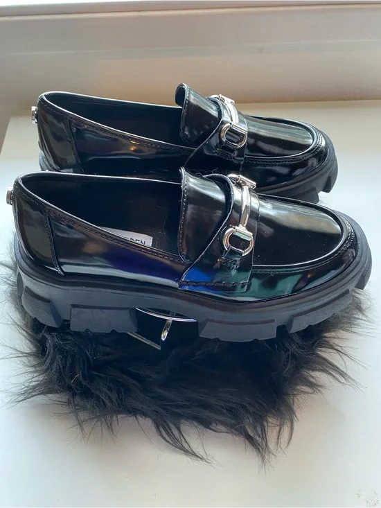 Steve Madden Black Patent Platform Loafers
