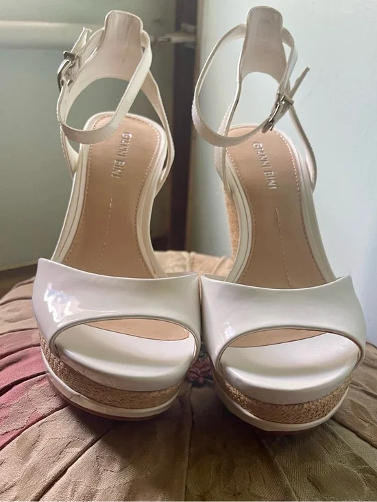 Gianni Bini White Patent Platform Wedge Sandals with Ankle Strap