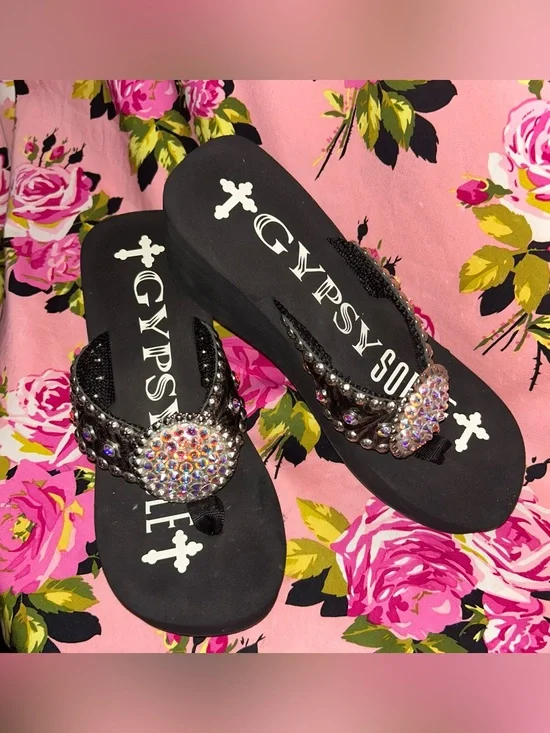 Gypsy soule 3” Black crystal platform sandals flip flops 90’s Y2K vintage shoes