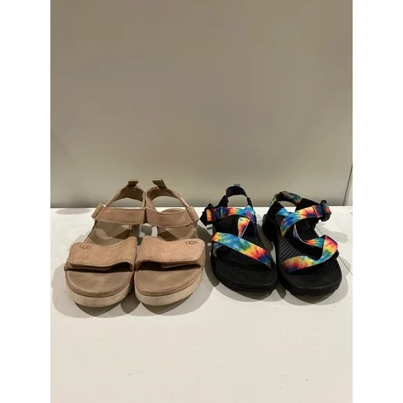 Kids UGG Goldenstar Tan Suede & Chaco Tie Dye ‎ Sandals Bundle Size 13-1