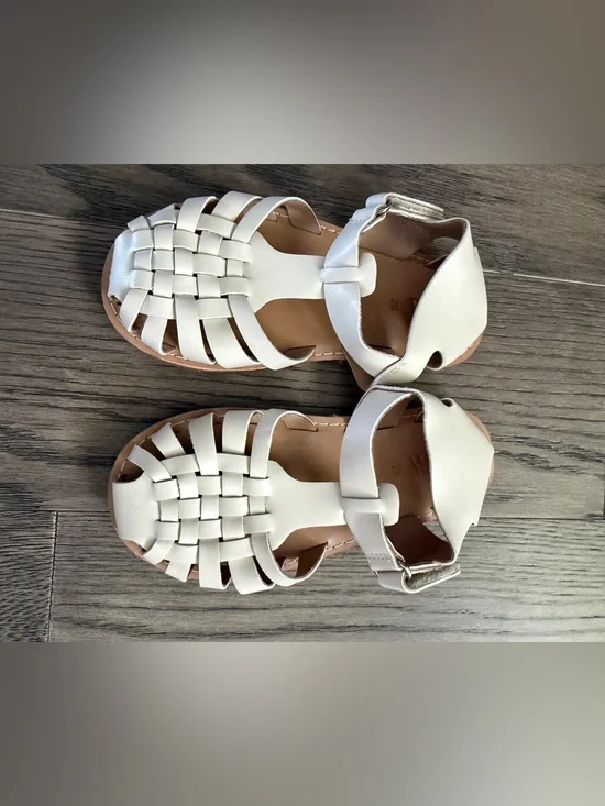 ZARA Kids White Woven Leather Sandals