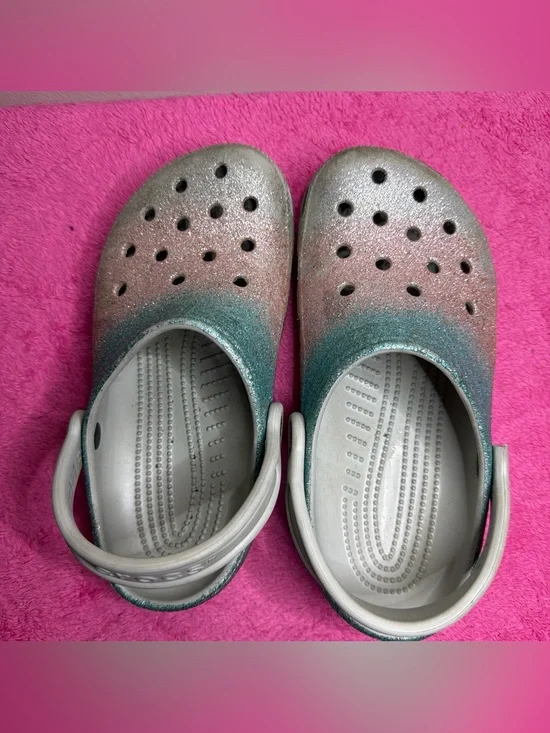 CROCS Kids Glitter Ombre Clogs in Pink, Teal & Silver