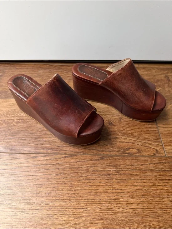 FREEBIRD Womens Brown Leather Platform Slide Wedges SIZE 5