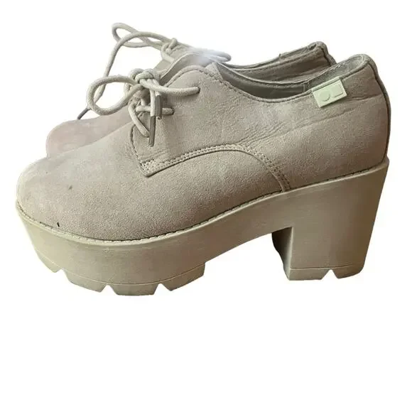 Vtg 90s Y2K Coolway Tan Suede Chunky Lace Up Oxford Heeled Loafers