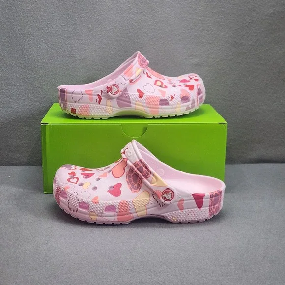 Crocs Classic Vday Clog K Pink Milk Hearts Kids Size J3 NWT