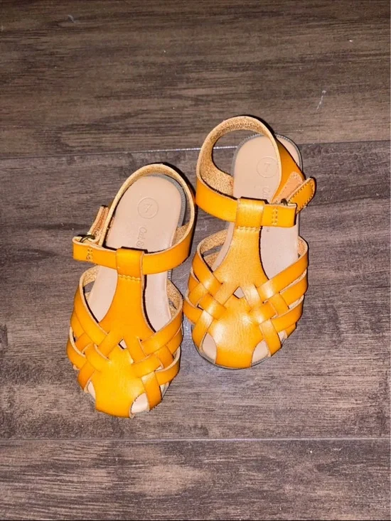 Cat & jack size 7 toddler