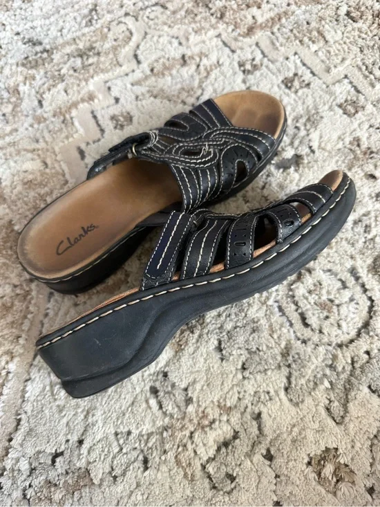 Clarks Black Leather Stitch-Detail Slide Mules