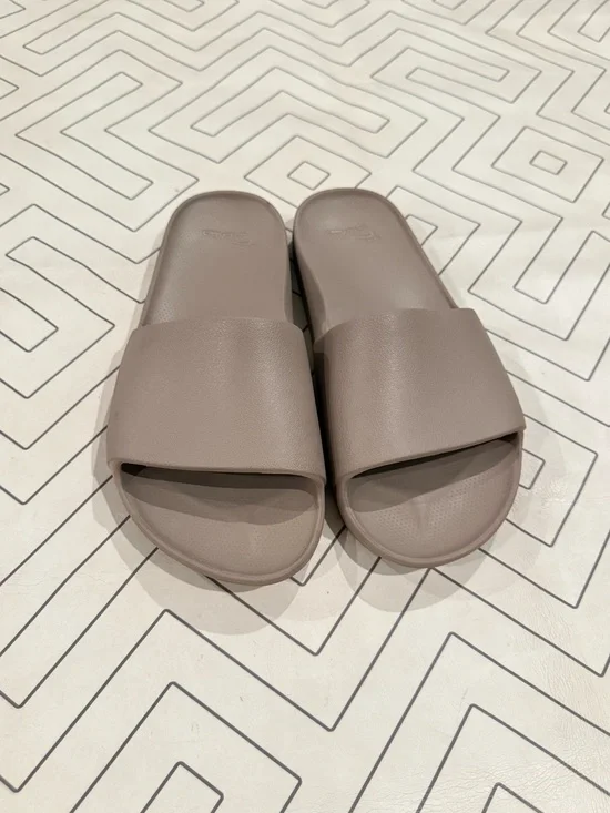 Archies Tan Slide Sandals