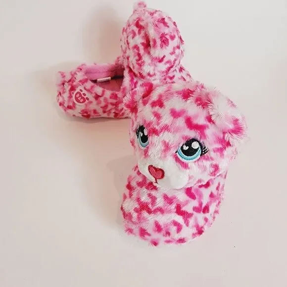 Build-A-Bear Girls' Build A Bear Workshop Tiny Hearts Slippers Size 12/13