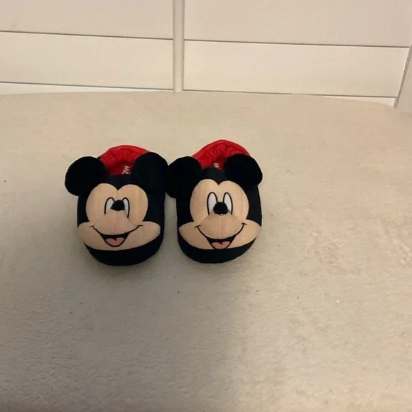 Disney Mickey Mouse Kids Slippers - Black and Red