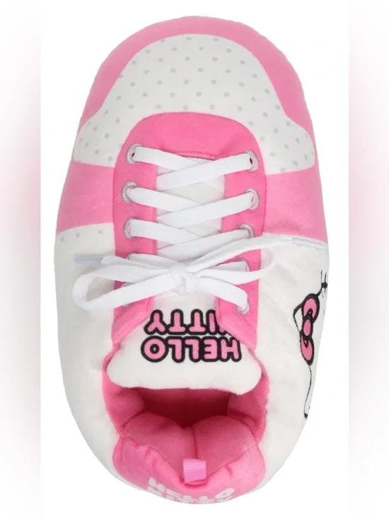 BRAND NEW Hello  Kitty Pink and White Plush Kids Slippers Size 2/3